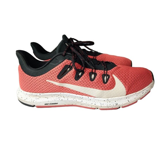 Nike Men's Quest 2 Shoes Men's Size 10 Red Black White CJ6185-600 - Picture 3 of 9